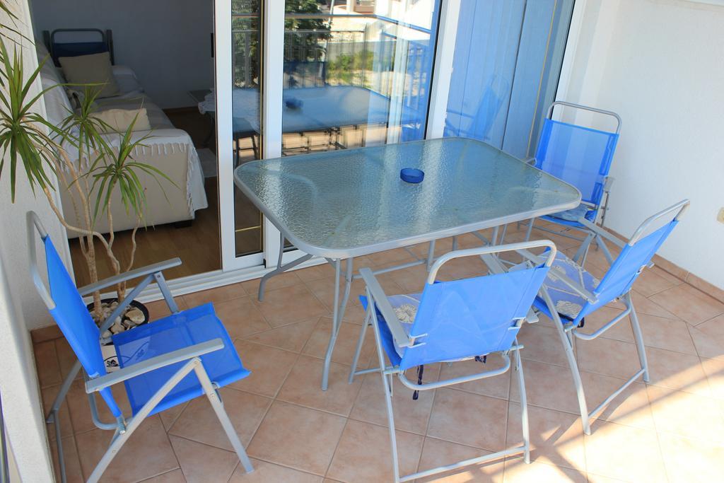 روغوزنيكا Apartments 4 Dolphins المظهر الخارجي الصورة